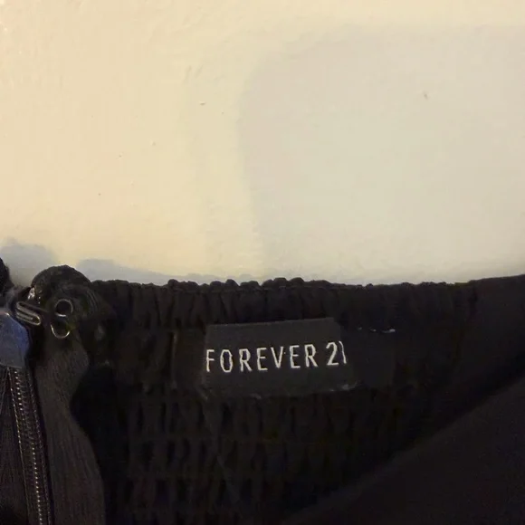 Forever 21 Black Dress - Picture 4 of 7